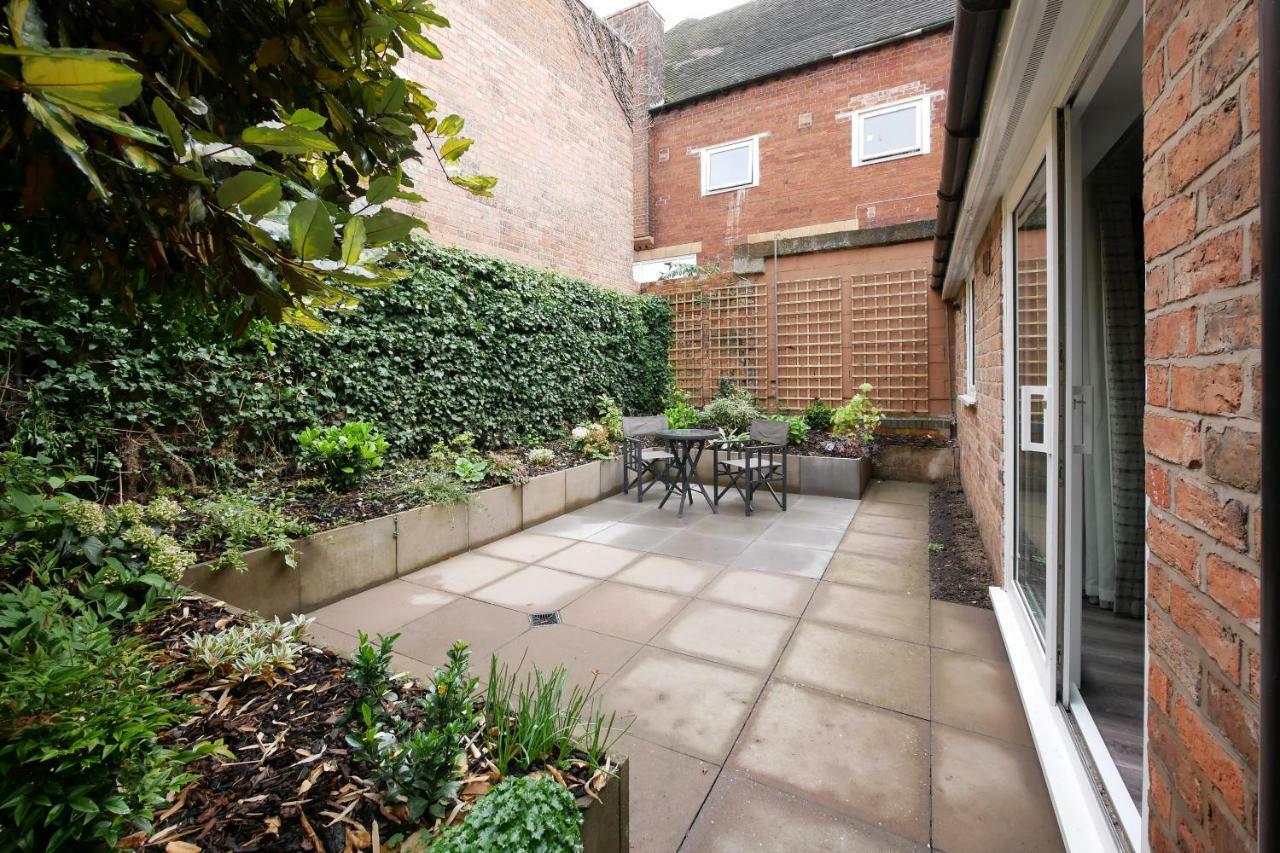 Crewe Short Lets 4 Victoria Court, Crewe Apartment ภายนอก รูปภาพ